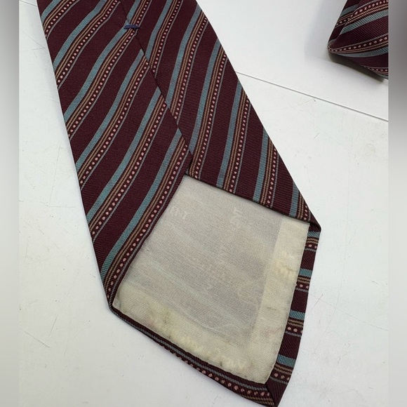 YSL Vintage red and blue stripe Mens tie - Picture 6 of 7